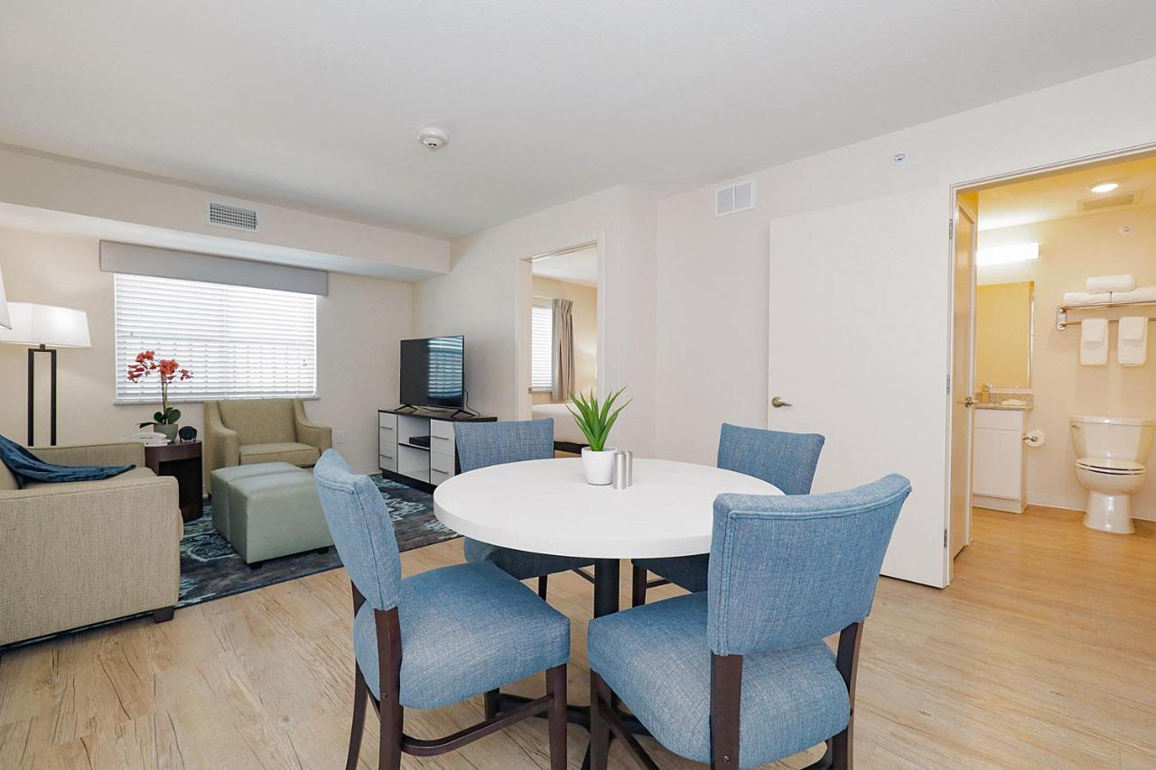 Parks Residential-Richardson Apartment Bagian luar foto